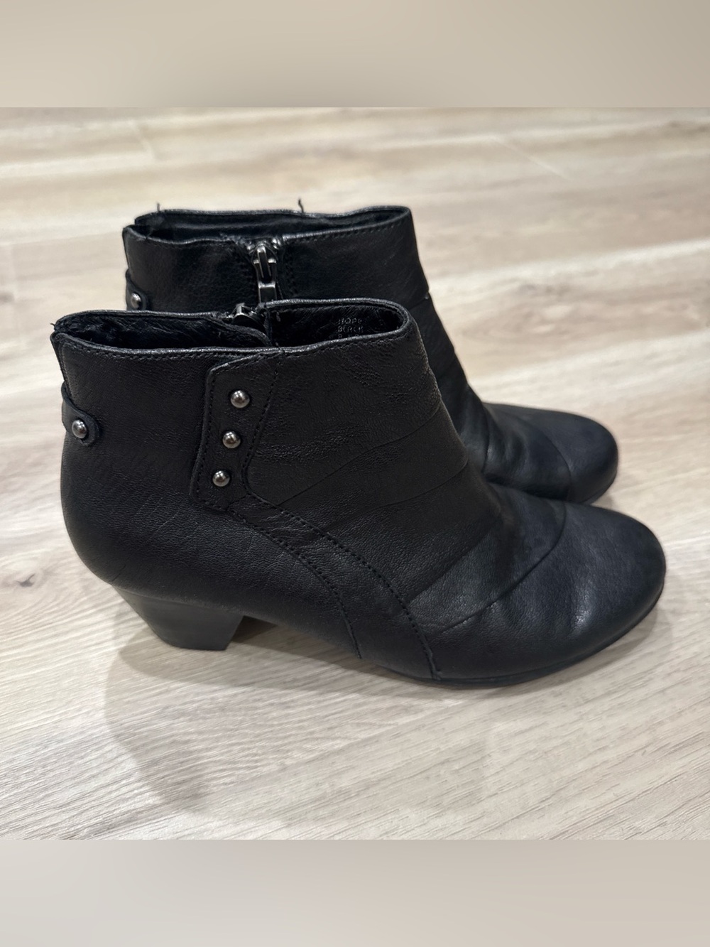 Earth Black Leather Ankle Booties Size 8.5 – Witchy Fall Side Zip Boots